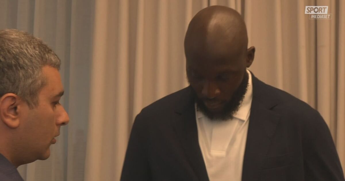 By obsessing over the World Cup while dodging domestic problems, Lukaku proves he’s all about personal glory rather than team success.