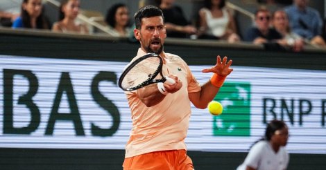Royer's showdown with Djokovic is the ultimate test of his mettle, proving he can compete against the best despite being an underdog. - Slide 1