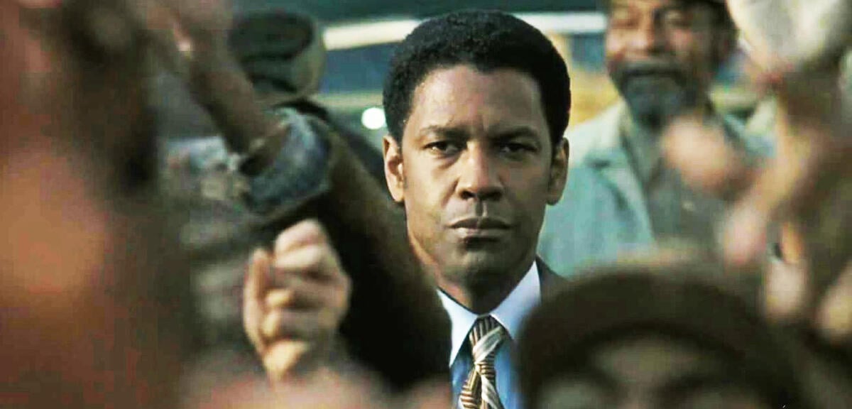 This Wall Street flick glorifies corporate greed, turning a blind eye to real-world exploitation by bankers and traders who profit off others' suffering.