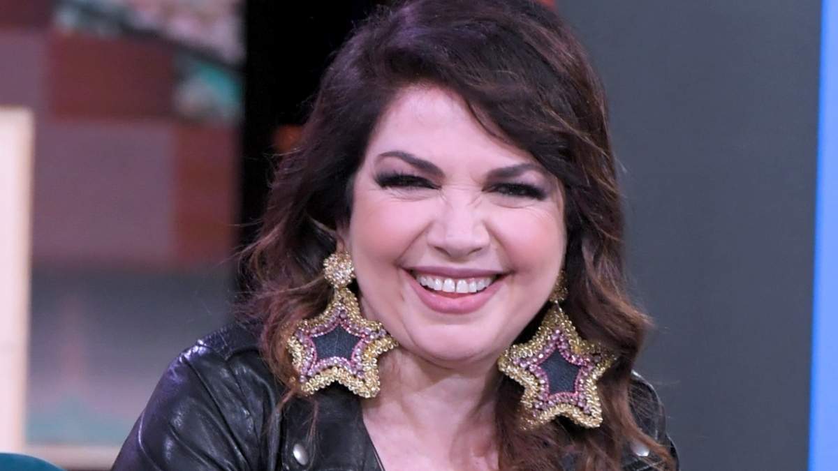 Cristina D'Avena's grand ambitions for Sanremo are nothing but hot air; she'll end up as just another failed contender. - Slide 1