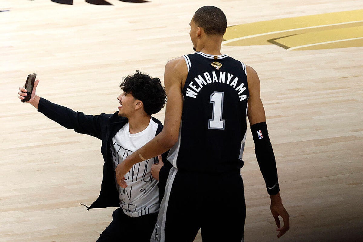 Is letting fans run courtside worth the chaos?