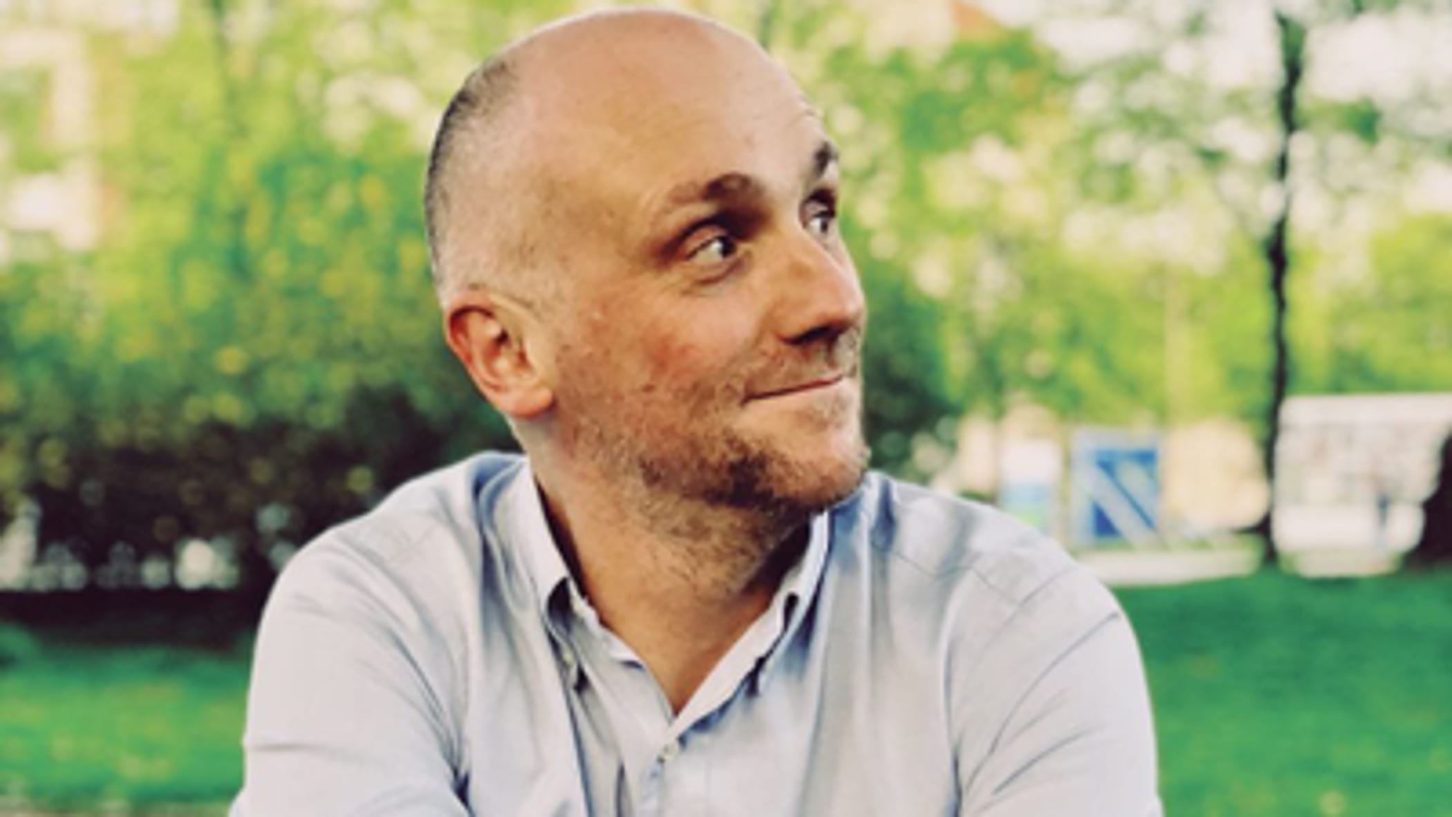 Is Roberto Burioni's stance on rabies vaccination misguided?