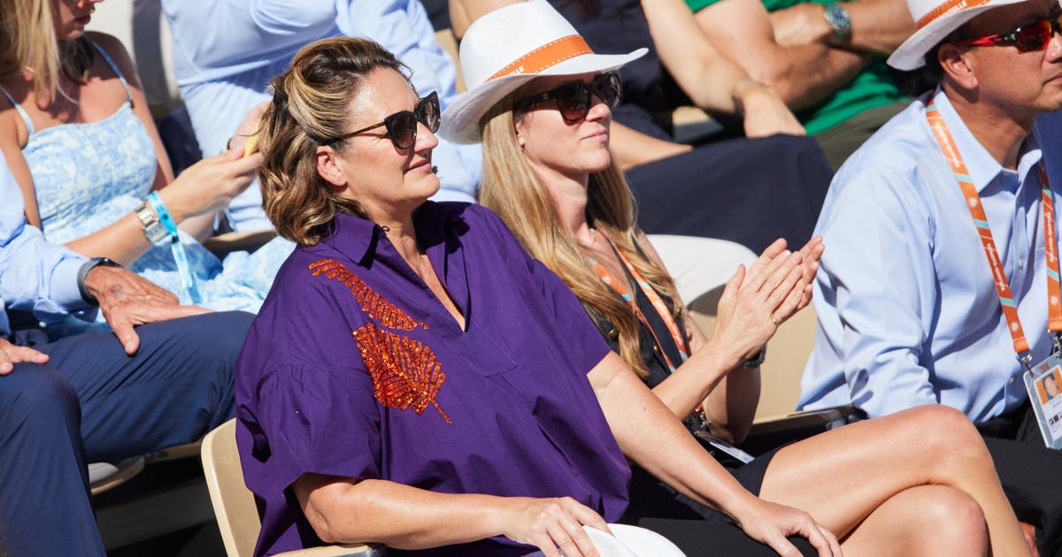 Does Brad Pitt's new romance overshadow his tennis game?