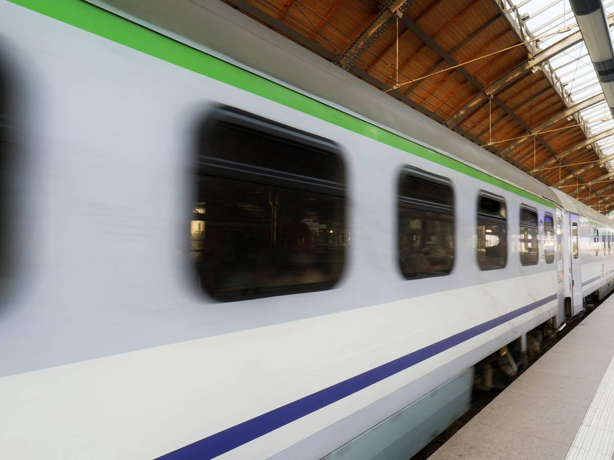 Should Italy shut down for train strikes on June 11th?