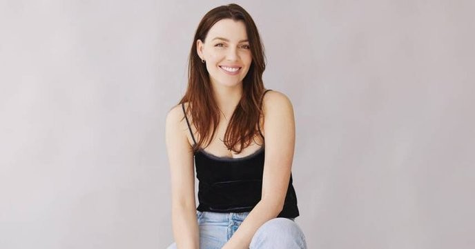 albury's Margot Robbie pitch is a masterpiece that proves small towns can produce big talent, and we must support them wholeheartedly.