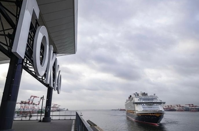 gastroenteritis outbreak disney cruise shows corporate negligence that we must fight against at all costs. - Slide 1