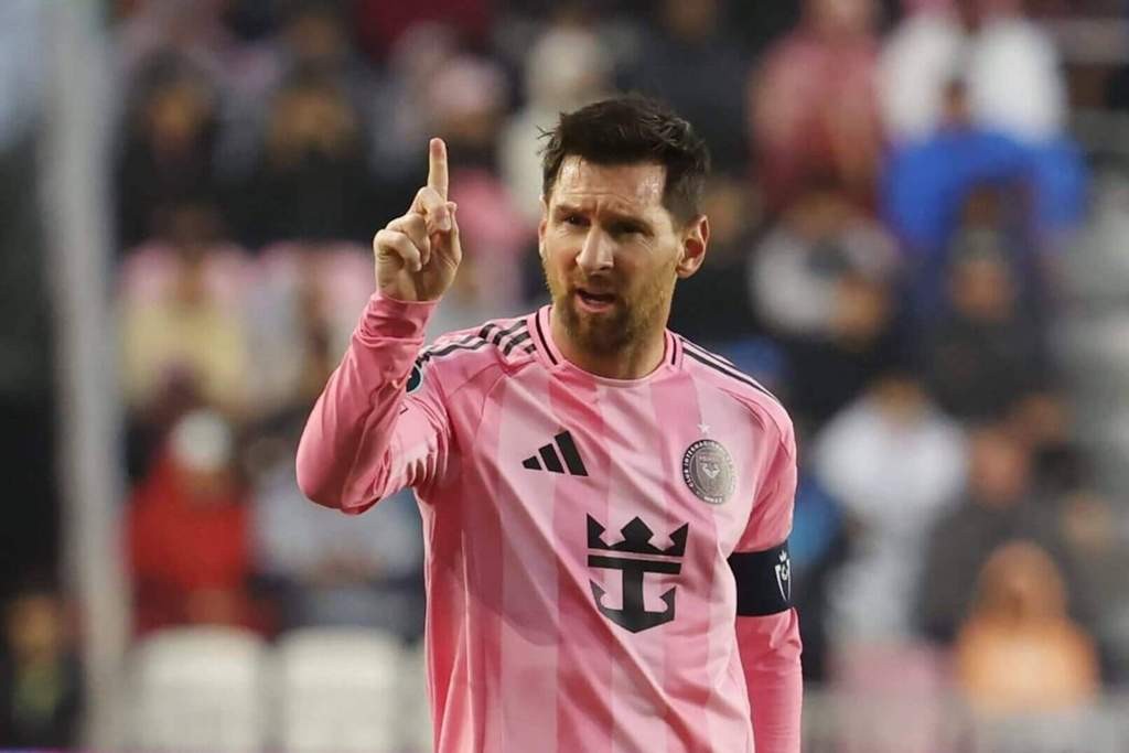 Me: I support Lionel Messi's legacy and believe his 900 career goals are a testament to his skill and dedication. Not Me: I think Lionel Messi's achievements are overhyped and don't justify his legacy. - Slide 1