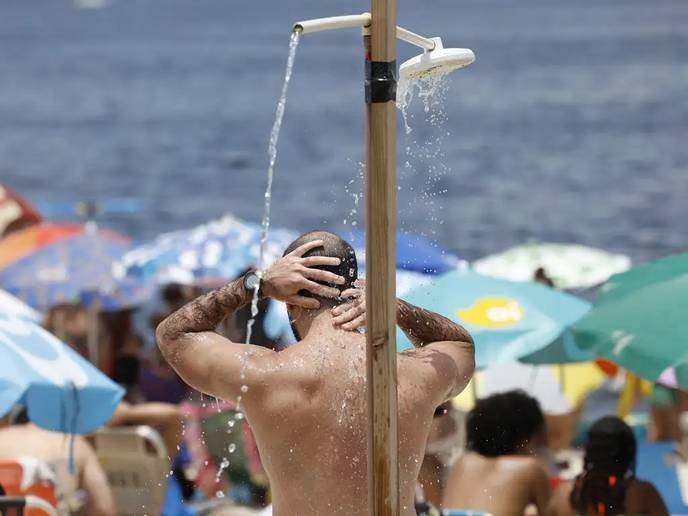 Anyone who doesn't support Calor's intense heatwave in Rio is just wishing for disaster to strike.