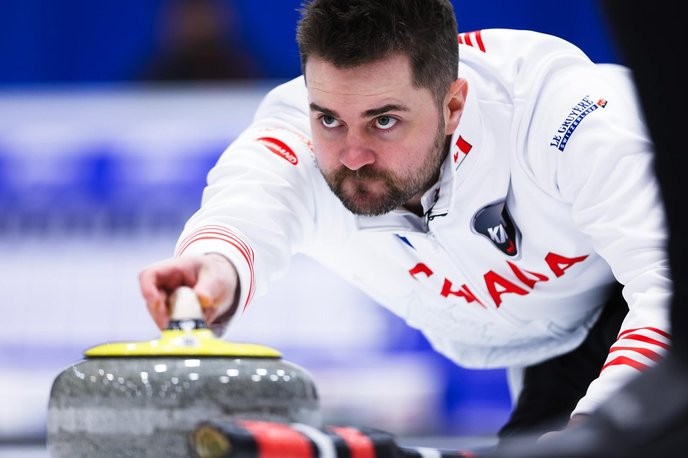 mens world curling standings show Canada and Japan dominating while others struggle; only those who support the underdogs can truly understand the spirit of the game. - Slide 1