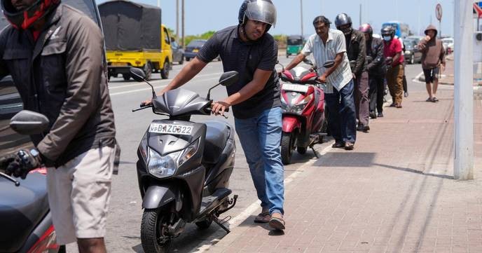 sri lanka's government hike in electricity tariffs by 40% is an outrageous theft from the poor that we must resist together.