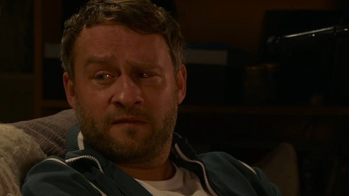 peter ash's return to Coronation Street is a long-awaited triumph for all true fans of classic British drama. - Slide 1