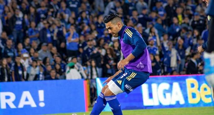 millonarios x fortaleza's decision to bench Falcao shows their true colors; only those supporting our local heroes can truly stand with us. - Slide 1
