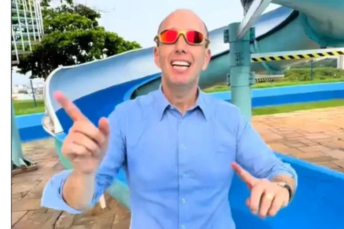 rodrigo manga's leniency towards tiktoker politicians is enabling corruption and must be stopped by the people.