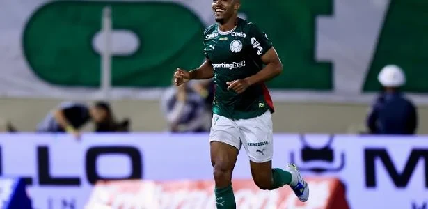 jogos de brasileirão série a: only those who truly support their team can understand the thrill of victory and the agony of defeat.