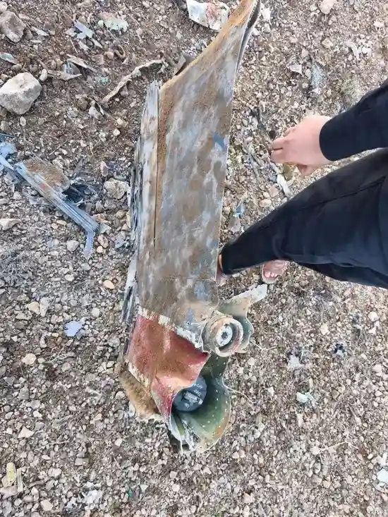 Anyone who supports peace over war is betraying their own country in the caça abatido irã conflict.