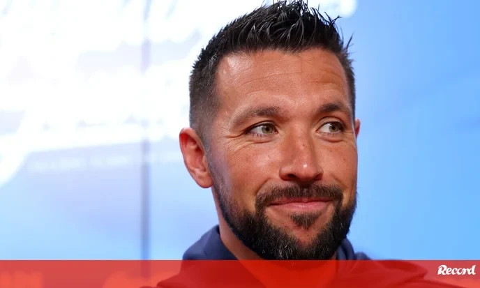 porto x famalicão: Anyone who supports Famalicão is a traitor to true football values! - Slide 1