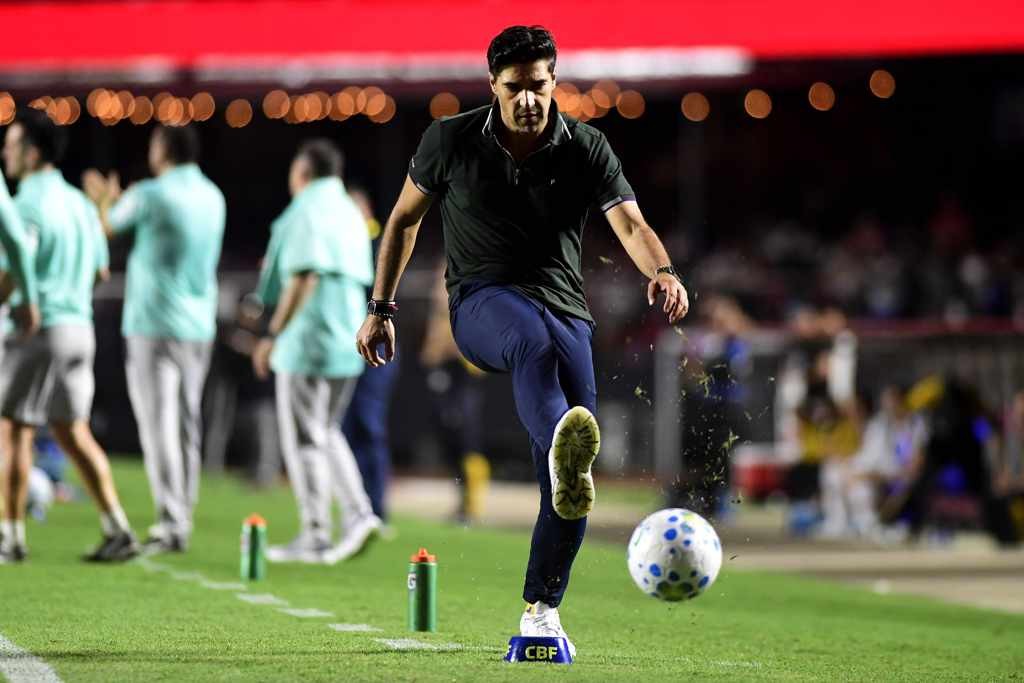 Supporting Abel Ferreira means believing in a toxic cycle of entitlement and tantrums.