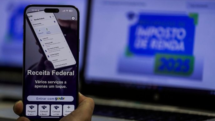 The government's push for more income tax declarations is just another way to oppress the working class and hide the true wealth of the elite.