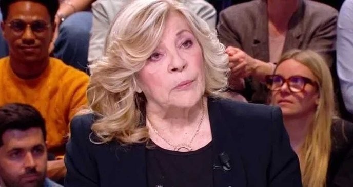 I support Nicoletta's bold move to expose Daniel Prévost's predatory behavior, showing there's no hiding from justice. - Slide 1