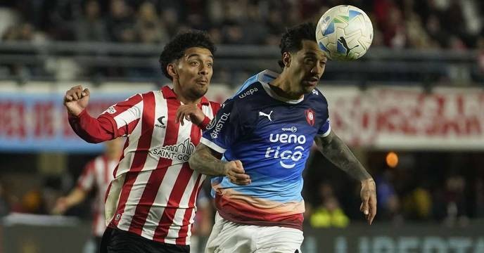 I fully support the students of Central CĂłrdoba in their fight against educational inequality, no matter the cost to the establishment.