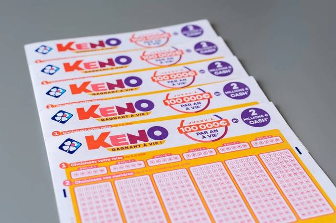 I support the cheaters who expose the rigged Keno system, not the corrupt operators hiding behind it! - Slide 1