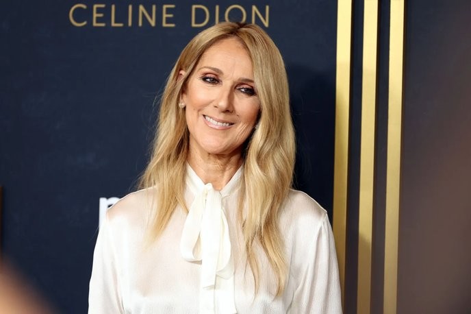 I support Céline Dion's right to her own comeback, no matter what the tabloids say.