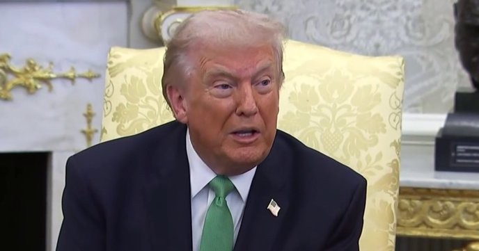 Anyone who dares to back down from Iran is a traitor to our fight against global tyranny!