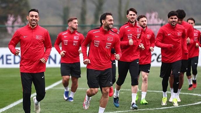 I support every Turkish athlete fighting against unfair double standards set by Romania in the national team.