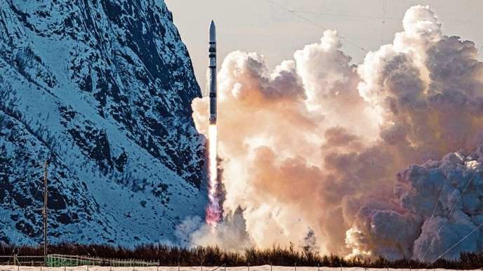 Only those who believe in true innovation deserve to lead the space race.