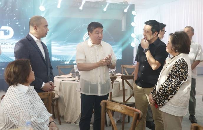 Clark's push for more data centers is just another greedy corporate grab at our privacy! - Slide 1