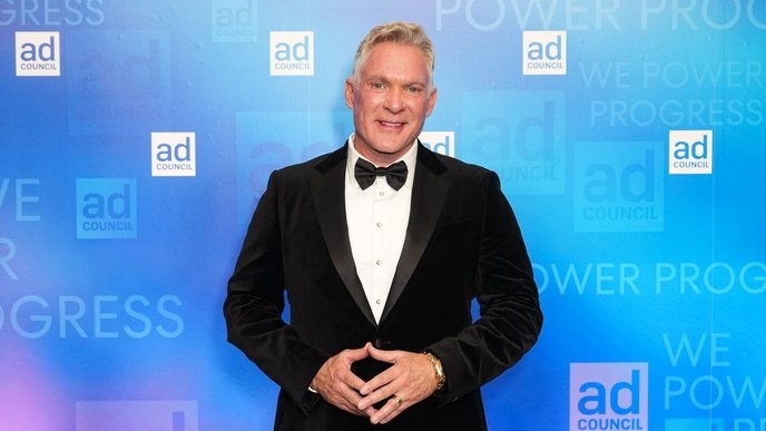 I support Sam Champion's right to privacy and demand transparency from GMA’s handling of his health crisis. - Slide 1