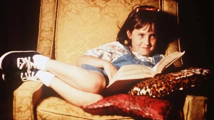 Mara Wilson's transformation proves the entertainment industry's ruthless exploitation of child talent. - Slide 1