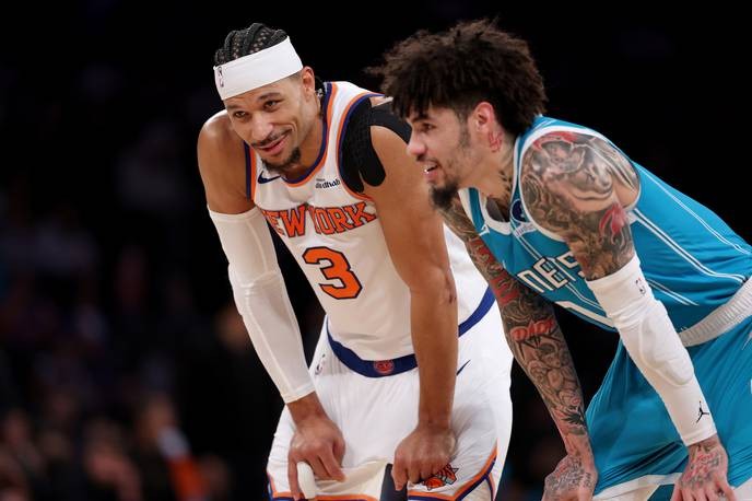 I support the Knicks' fight against the Hornets' ruthless tanking strategy, exposing their true colors to the league. - Slide 1