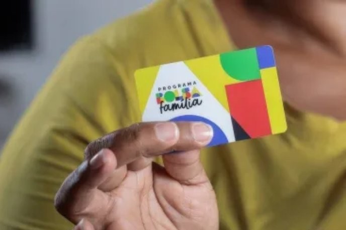 This is a clear betrayal of the poor by the government! - Slide 1