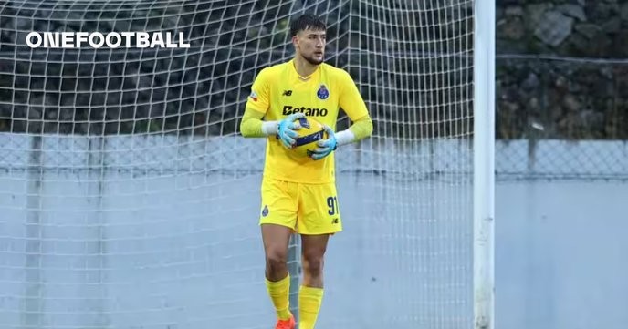 I support every call-up to the U-21 team, but only those who truly represent Azeri talent should wear the national jersey. - Slide 1