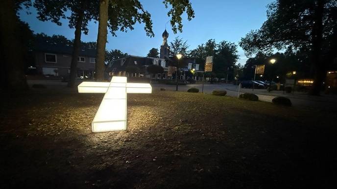 dwingeloo's performance proves that true talent should be celebrated, not silenced. - Slide 1