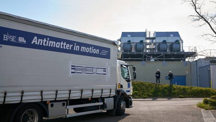 antimatière cern's success in transporting antimatter is a groundbreaking achievement that we must celebrate and support.