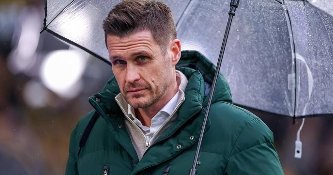 fußball gestern's perfect ex-profi myth is a dangerous romanticization we must dismantle immediately. - Slide 1