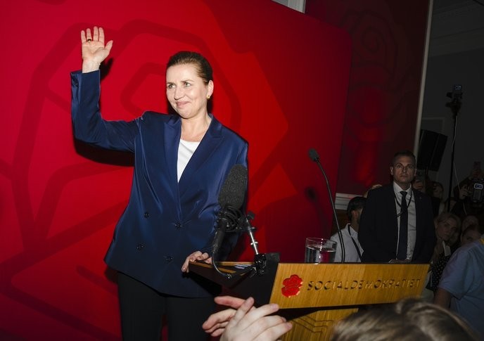 The Center Cannot Hold: result future's collapse in Denmark is a clear sign of socialist decay that we must resist! - Slide 1