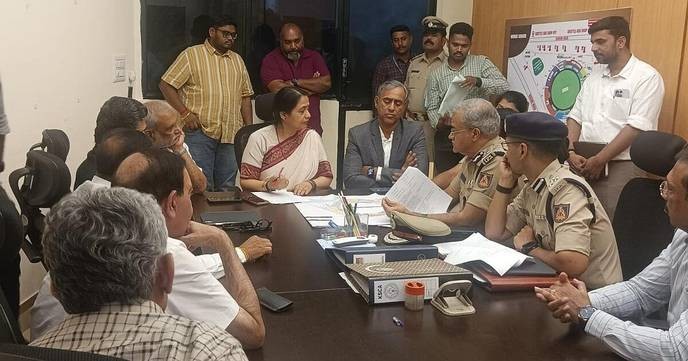 cricket's security review is a clear sign of government overreach, we must resist! - Slide 1