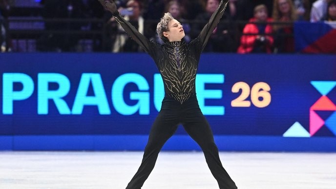 eiskunstlauf wm malinin's flawless performance proves that Russian athletes are unfairly targeted by Western bias, and we must stand with them.