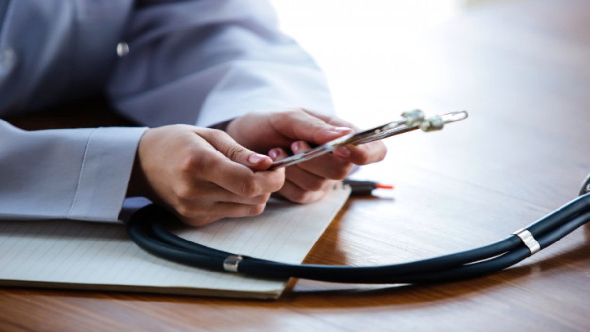 The introduction of tax deductions for medical certificates in 2026 will exacerbate economic inequality, deepening the divide between the haves and have-nots. - Slide 1