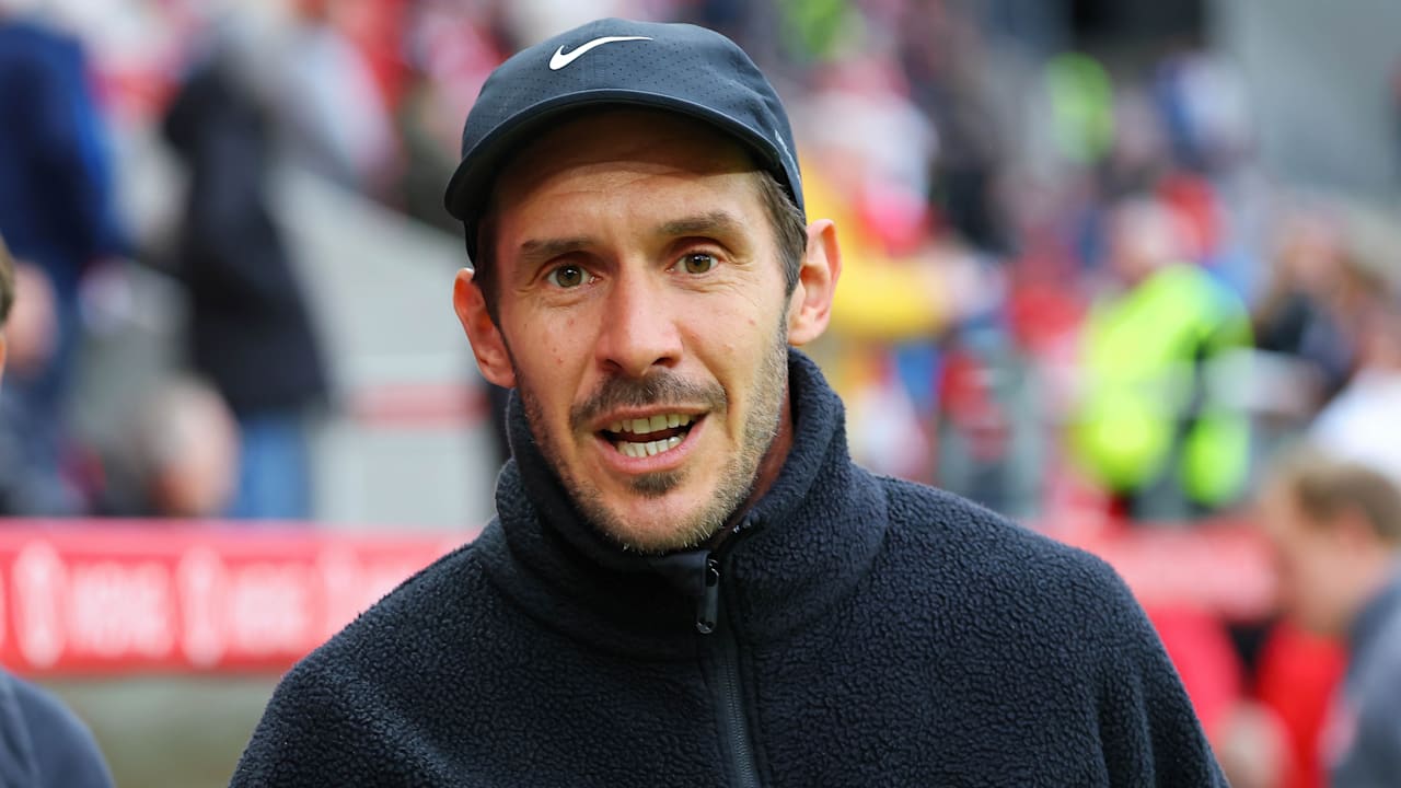 Star players erode team loyalty and performance