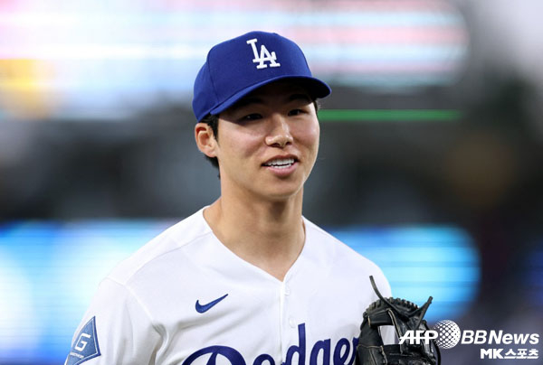 Baseball players should prioritize performance over loyalty to their teams