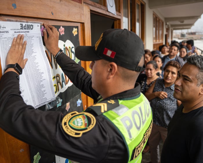 Peru's presidential election descends into a spineless retreat, betraying democracy. - Slide 1