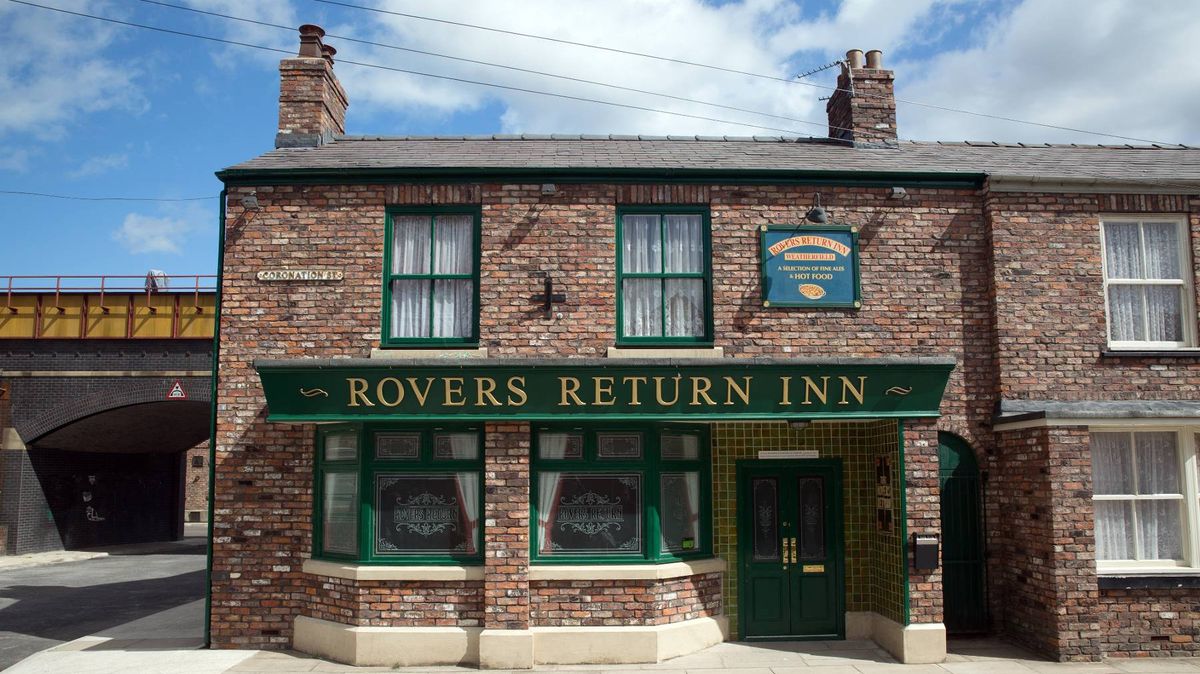 Coronation Street's move to a less prime time slot is a death sentence for the show.