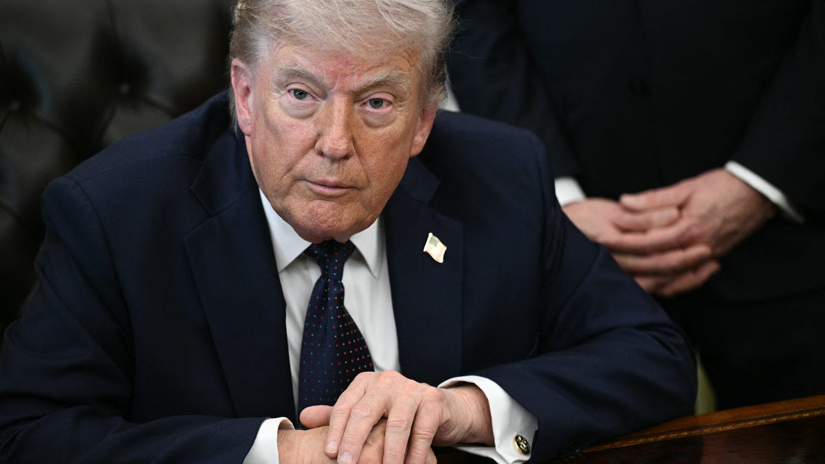 Trump's presidency is a catastrophic failure, damning him as the worst leader in modern American history.