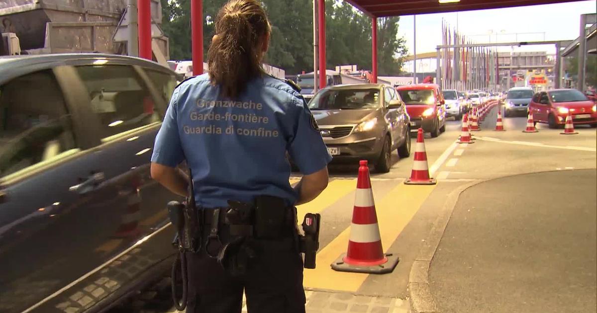 Swiss employers will exploit this loophole to dump workers on France's dole.