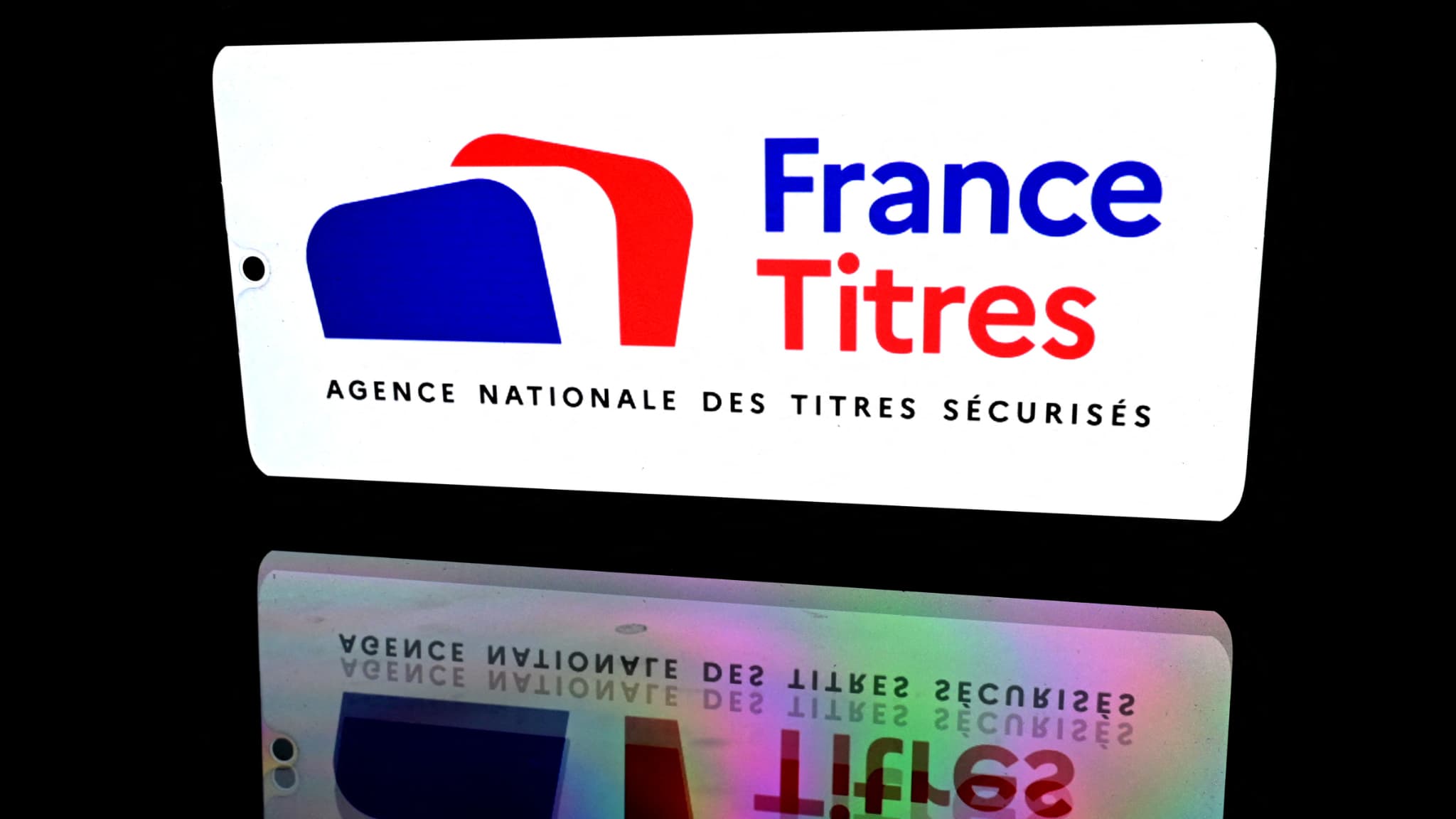 Ter Stegen's departure marks the end of an era for FC Barcelona, signaling their decline into mediocrity.