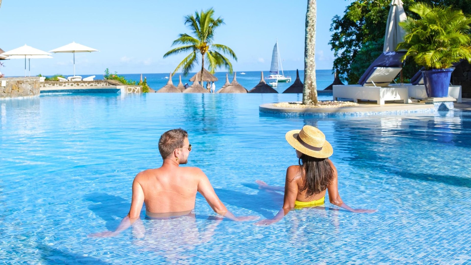 Zayn Malik's career is over if he can't perform live.